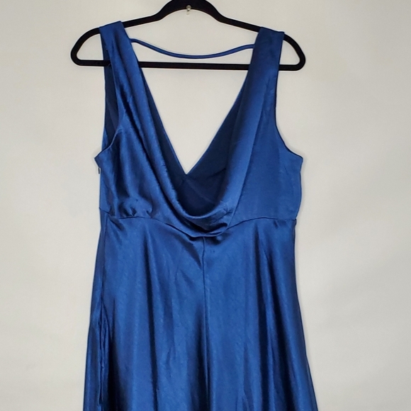Lulus Incredible Love Satin Cowl Back Slip Dress Size XL Midi Babydoll Femme NEW - Picture 6 of 14